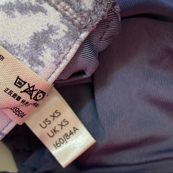 Free People Wave Rider Sports Bra Open Back Sz XS - Picture 7 of 9